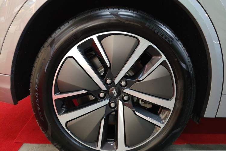 Used Li Auto L8 2024 Max
