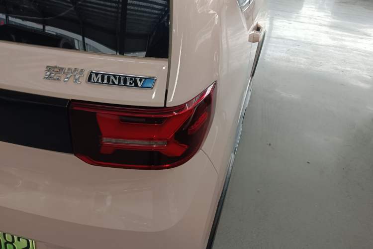 Used Wuling Hongguang MINIEV 2022 GAMEBOY 200km Gaming Edition with Lithium Iron Phosphate