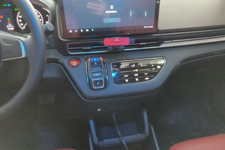 Used Honda Odyssey 2024 2.0L eHEV Sharp & Enjoy Edition