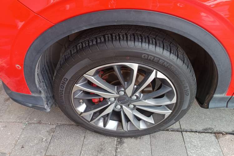 Used Geely Auto Coolray 2019 Sport Model 260T DCT Battle China V Standard
