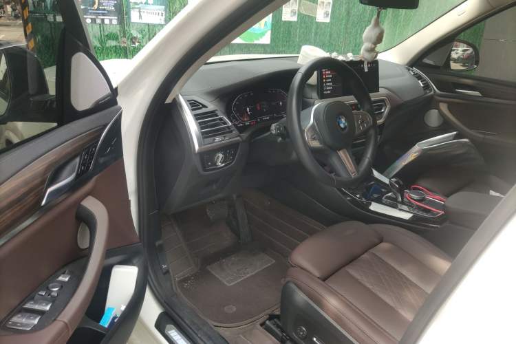 Used BMW X3 2023 Restyled xDrive30i Leading Edition M Night Sky Package
