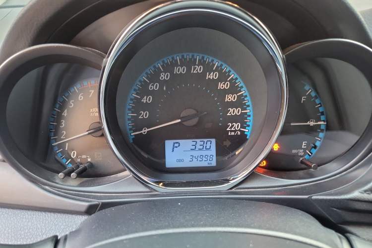 TDK.VehicleDetails.img