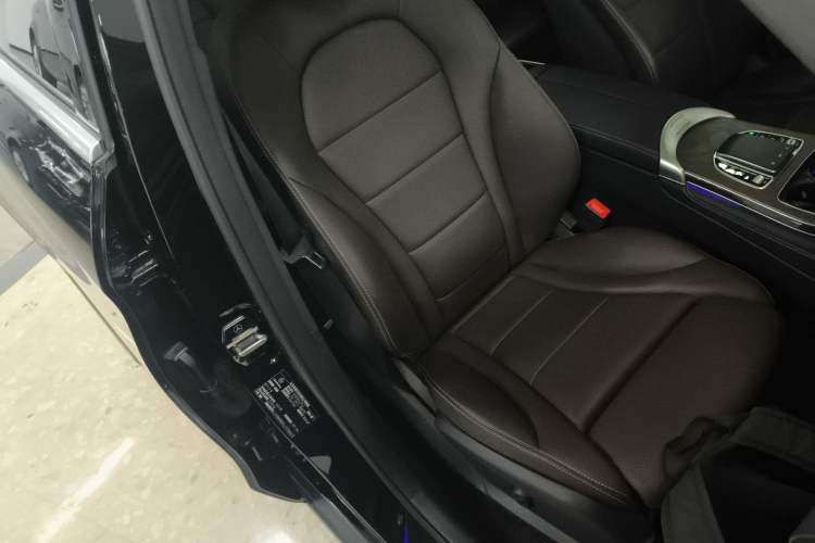 Used Mercedes-Benz GLC 2020 Facelift GLC 260 L 4MATIC Luxury Edition