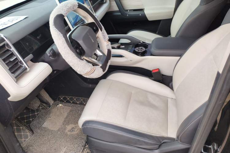 Used  03 2024 472km Four-Wheel Drive Long-Range Version
