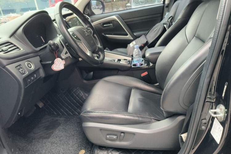 Used Mitsubishi Pajero Sport 2020 3.0L Luxury Edition
