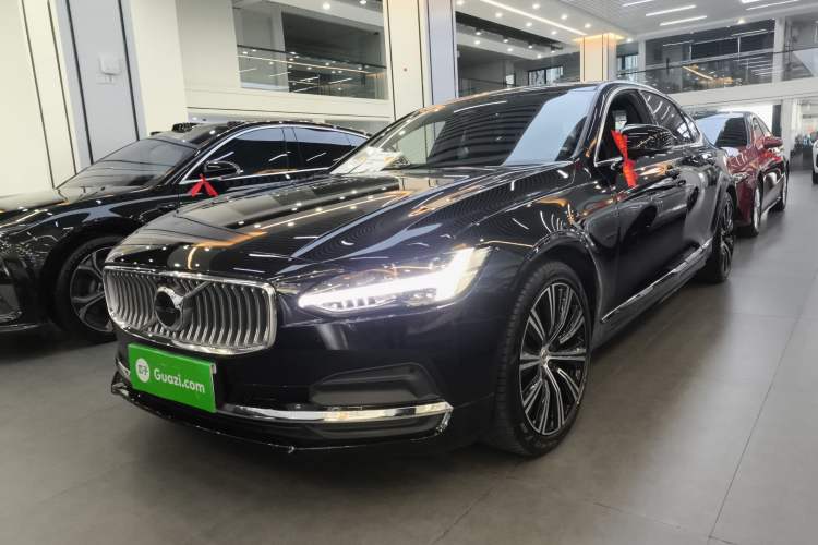 Used Volvo S90 2024 B5 Zhiyuan Luxury Edition
