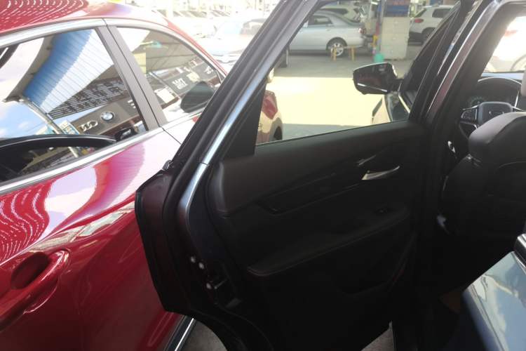 Used SWM G01FF 2022 Updated Version 1.5T DCT Star Edition
