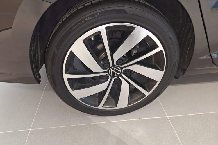 Used Volkswagen Sagitar 2023 300TSI DSG Excellence Edition
