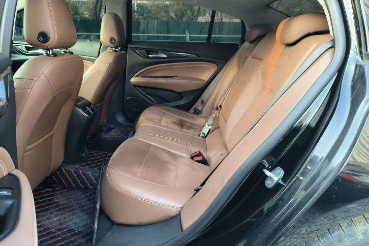 Used Buick Regal 2020 552T Luxury Version
