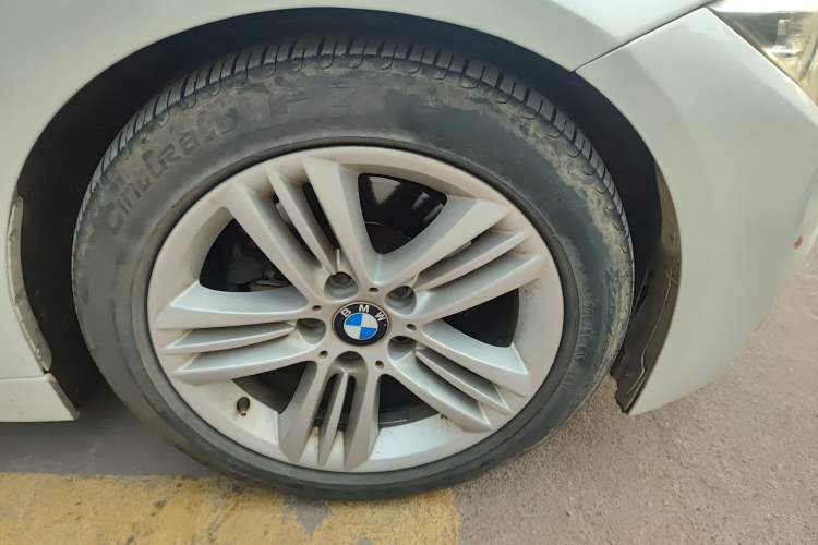 Used BMW 3 Series 2016 320i Fashion Model