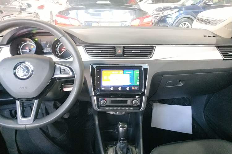 Used Skoda Rapid 2022 1.5L Automatic Comfort Edition
