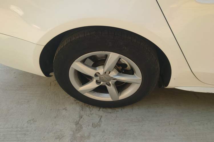 Used Audi A4L 2015 35 TFSI Automatic Standard Model
