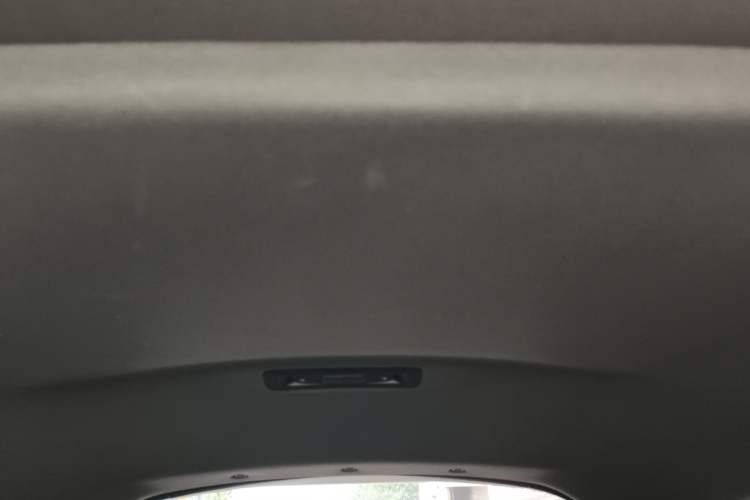 Used Toyota IZOA 2020 2.0L Yichi Version
