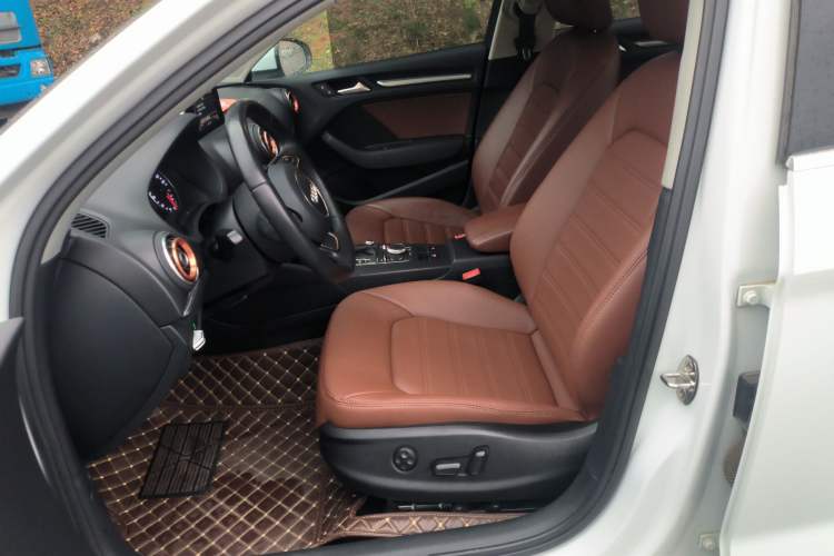 Used Audi A3 2016 Limousine 35 TFSI Prestige Edition
