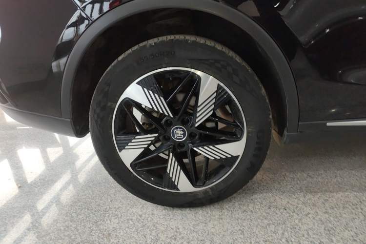 Used BYD Tang New Energy 2023 DM-i Champion Edition 112KM Prestige Model