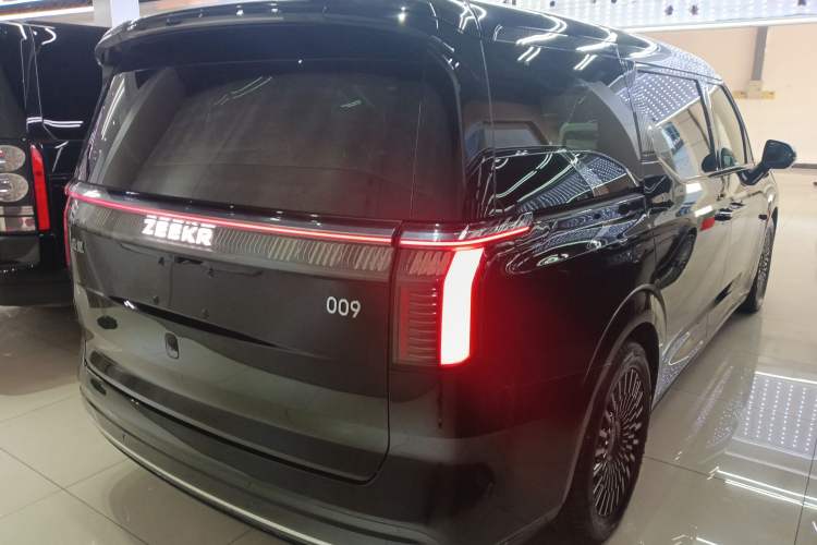 Used Zeekr 009 2022 ME Edition
