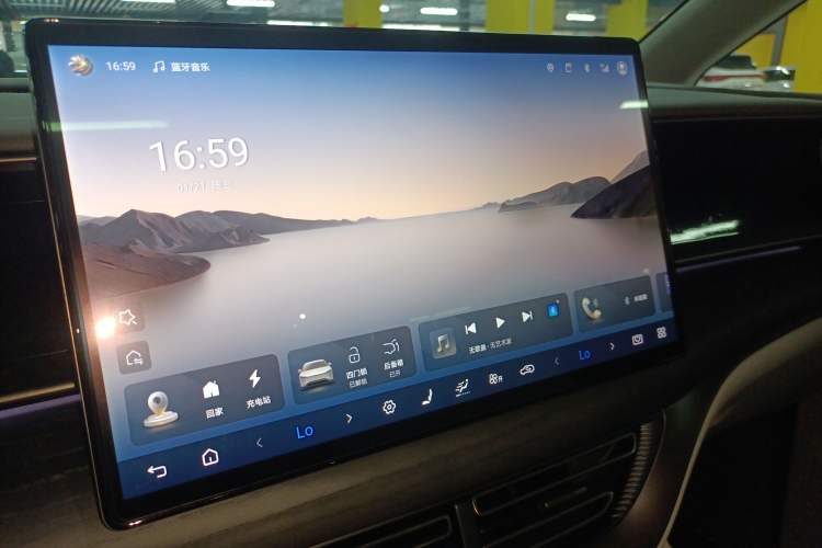 Used Denza D9 2022 DM-i 970 Four-Wheel Drive Flagship Model