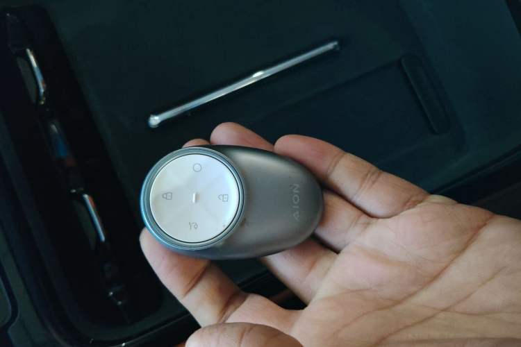 Used AION V 2024 Aion Tyrannosaurus 650 LiDAR Edition
