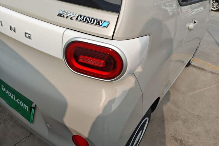 Used Wuling Hongguang MINIEV 2024 3rd Generation 215km Youth Edition
