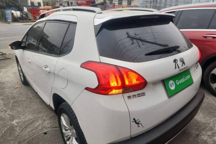 Used Peugeot 2008 2014 1.6L Manual Fashion Edition