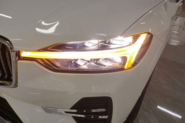 Used Volvo XC60 2022 B5 4x4 Zhiyi Luxury Edition
