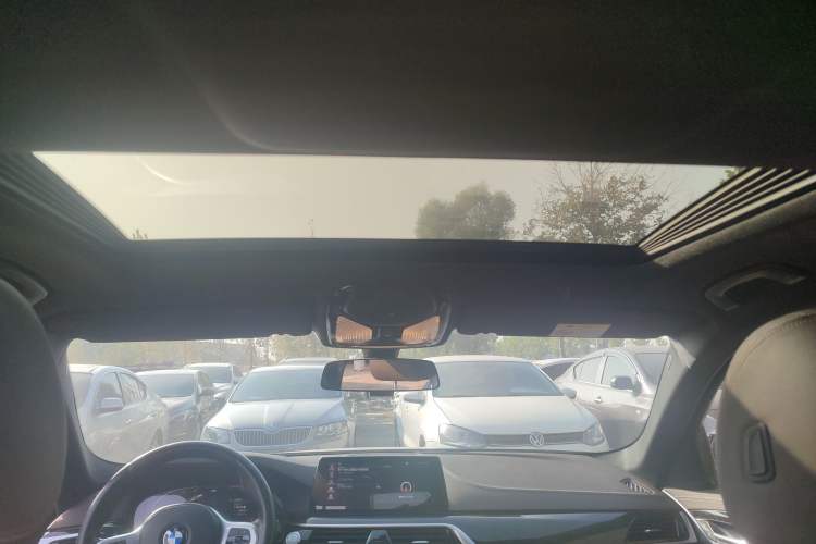 Used BMW 5 Series 2020 525Li M Sport Package
