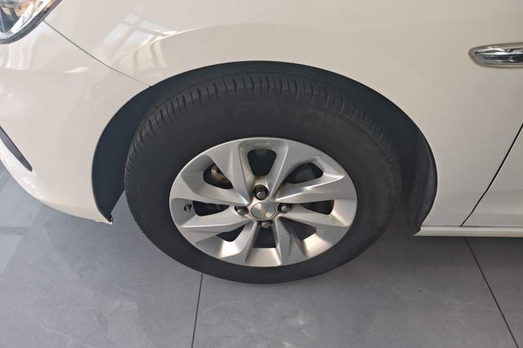 Used Chevrolet Cavalier 2021 325T Automatic Enjoyment Edition
