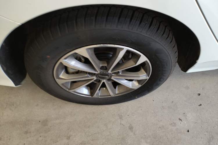 Used BYD Destroyer 05 2024 HONOR Edition DM-i 55KM Luxury Model
