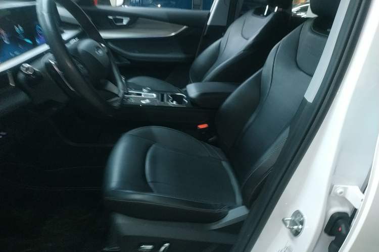 Used Chery Tiggo 8 PLUS 2022 290TGDI DCT Haoting Edition+
