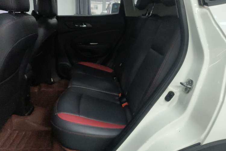 Used Changan CS15 2016 1.5L Manual Luxury Edition
