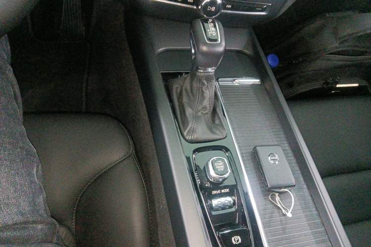 Used Volvo S60 2020 T4 Zhiyi Luxury Edition