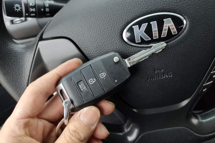 Used Kia K3 2016 1.6L Manual GL
