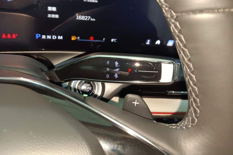 Used Cadillac GT4 2023 25T Luxury Model
