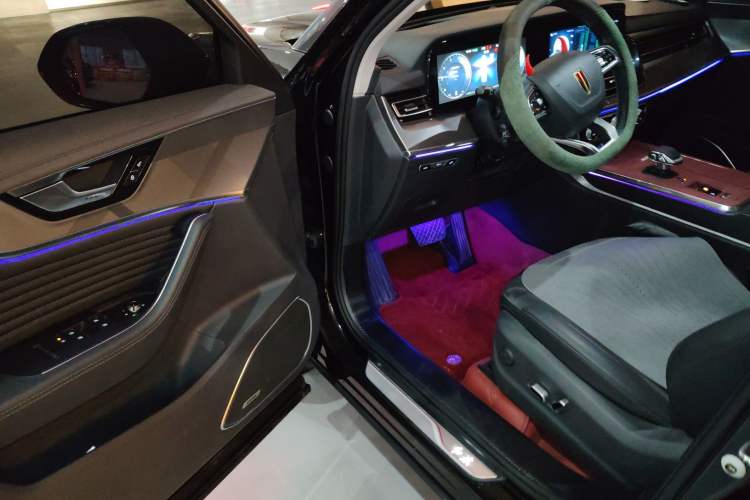 Used Hongqi HS5 2023 2.0T Qixiang Pro Edition
