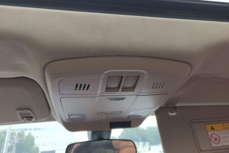 Used Buick Envision 2017 20T Two-Wheel Drive Elite Version
