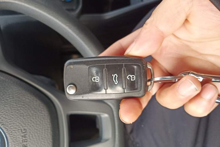 Used Volkswagen Jetta 2017 1.5L Automatic Fashion Model
