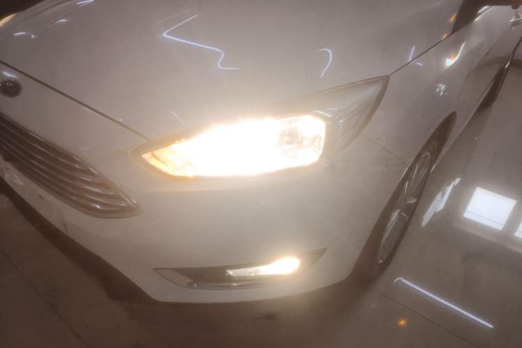 Used Ford Focus 2015 Sedan 1.6L Automatic Trend Model