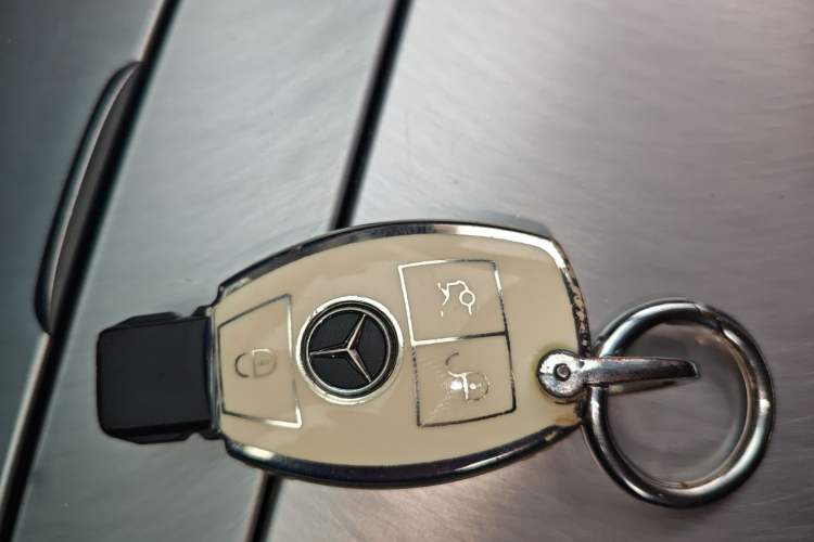 Used Mercedes-Benz E-Class (Import) 2014 E 200 Coupe