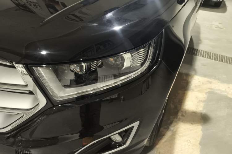 Used Ford Edge 2018 EcoBoost 245 Two-Wheel-Drive Titanium 7-Seater China V Standard
