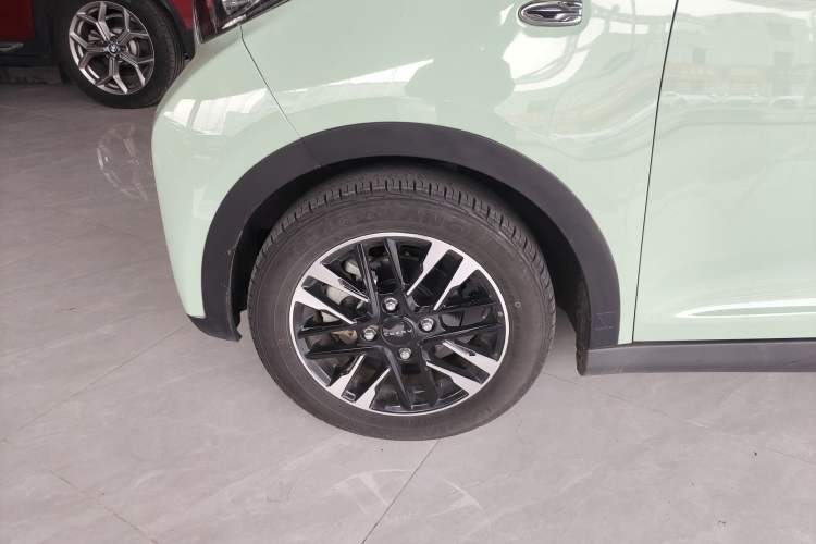 Used Chery Little Ant 2022 Revised Version Sweet Pink Edition Half-Sugar Version Lithium Iron Phosphate 30.7 kWh 30 kW 301 km
