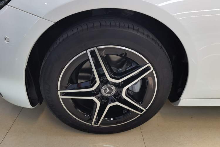 Used Mercedes-Benz E-Class (Import) 2021 Updated E 260 Fashion Sport Edition