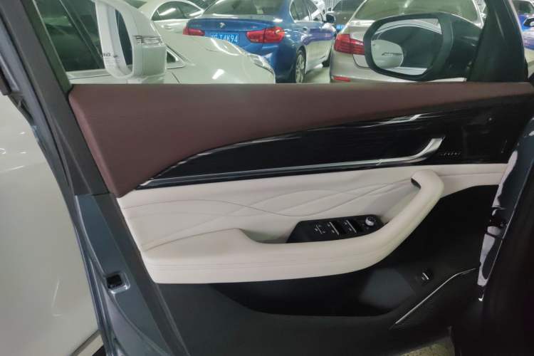 Used Geely Auto Monjaro L 2021 2.0TD DCT EVO Two-Wheel Drive Smart Luxury Version
