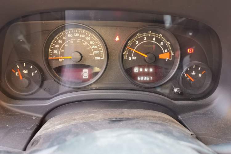 Used  Patriot 2014 2.0L Sport Enhanced Edition
