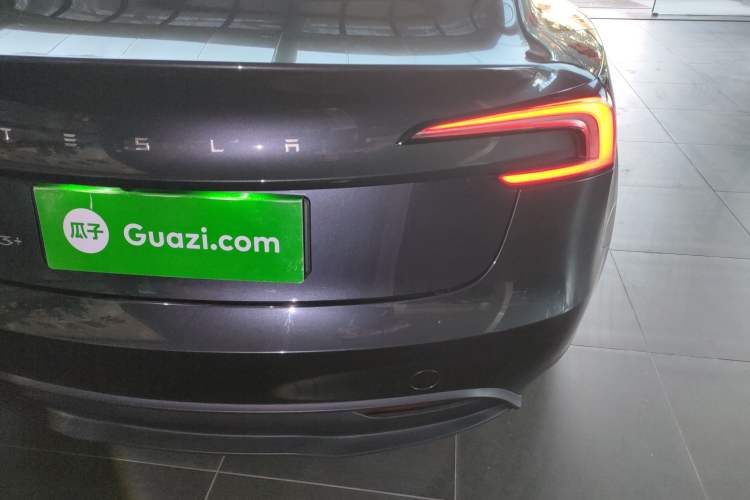 Used Tesla Model 3 2023 Long-Range All-Wheel-Drive Version
