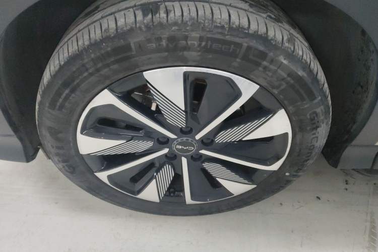 Used BYD Song PLUS New Energy 2025 DM-i Intelligent Driving 160KM Flagship Model
