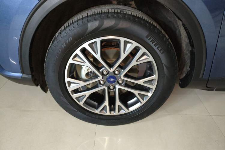 Used Ford Escape 2020 EcoBoost 245 Four-Wheel Drive Titanium Edition
