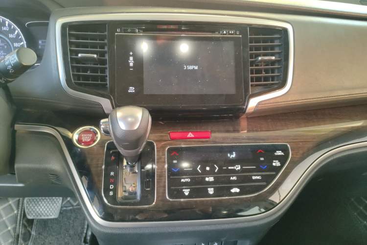 Used Honda Odyssey 2017 2.4L Smart Edition
