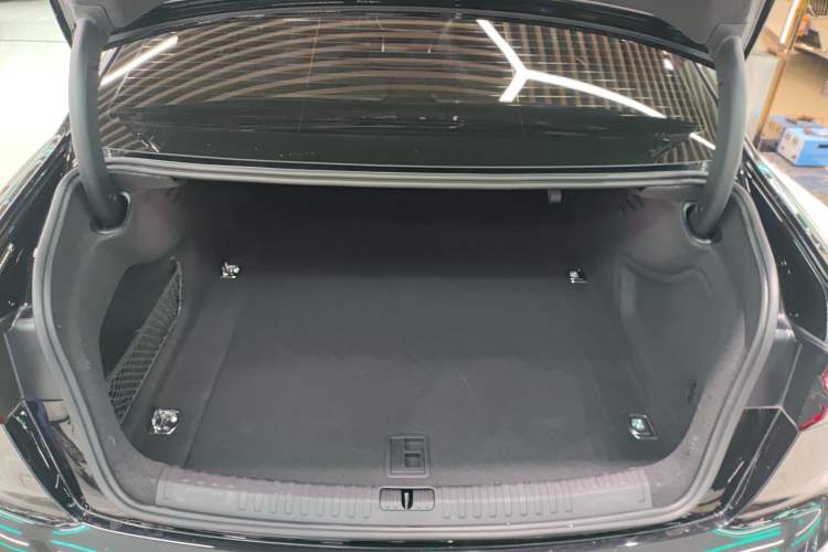 Used Audi A6L 2023 40 TFSI Luxury Dynamic Model
