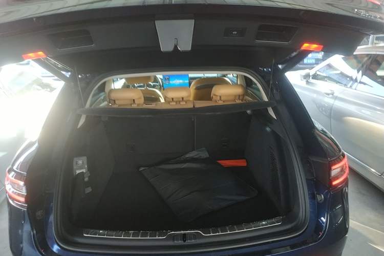 Used Hima AITO M5 2022 Range-Extended Rear-Drive Standard Version
