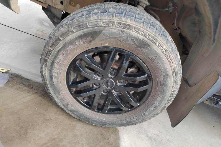 Used Zxauto 1949 2023 2.3T Passenger Version Diesel Automatic 4x4 Ultra-Luxury Standard Double
